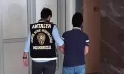 Antalya'da Nitelikli Dolandırıcılık: Yatalak Babasının Bakıcısını 250 Bin TL Dolandıran Şüpheli Tutuklandı