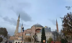 Sultan Abdülmecid’e Sunulan Ayasofya Albümünün Tıpkıbasımı Yayımlandı