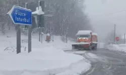 Bolu Dağı’nda Kar Yağışı Devam Ediyor; Sürücülere Kar Lastiği Uyarısı