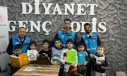 “Gönüllerle Buluşuyor” Projesi Erbaa’da Çocuklara Işık Oluyor