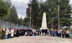 Erbaalı Öğrencilerinden Şehitlik Ziyareti