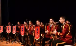 Jandarma Genel Komutanlığı Bandosu, Osmaniye’de Unutulmaz Bir Konser Verdi