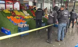 Anne, Oğlunu Darbettiğini Öne Sürdüğü Market Çalışanını Silahla Yaraladı