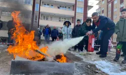 Hayat Kurtaran Tatbikat: Yangın Söndürme Tüpleri İlk Kez Kullanıldı!