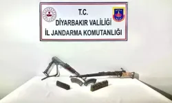 Jandarmadan Büyük Darbe: Evde Ruhsatsız Silah ve Mühimmat Ele Geçirildi!