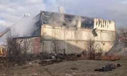 Atölye Yangını: Sabahın Erken Saatlerinde Korku Dolu Anlar!