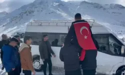 Kar Engeline Rağmen Asker Uğurlaması! Ferhat Sert'in Zorlu Yolculuğu