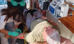 Alman Turist Kayalıklara Düşerek Yaralandı, Sahil Güvenlik Ekipleri Müdahale Etti