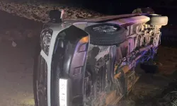 Direksiyon Elden Gitti, Minibüs Şarampole Uçtu! 9 Yaralı!