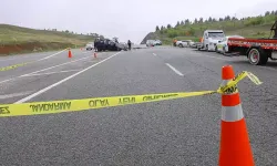 Kafa Kafaya Çarpışan Araçlarda Feci Kaza: 2 Ölü, 2 Yaralı