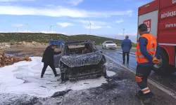 Seyir Halindeki Araç Alev Alev Yandı