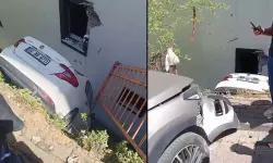 Kontrolden Çıkan Araç Bina Boşluğuna Uçtu: Şans Eseri Can Kaybı Yaşanmadı