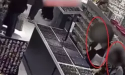 Takı Dükkanında Hırsızlık: 2 Şüpheli Güvenlik Kamerasından Tespit Edilip Yakalandı