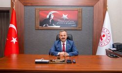 Niksar Kaymakamlığı’nda Görev Değişikliği: Ekrem Çeçen Müfettiş Oldu, Yerine Kadir Perçi Atandı