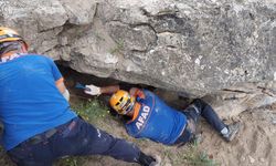 Tokat'ta, Kaçak Kazı Yaparken Üzerine Devrilen Kayanın Altında Can Verdi