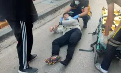 Sokak Köpeklerinin Saldırısı Sonrası Motosikletten Düşen Genç Yaralandı
