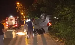 Kontrolden Çıkan Araç Erbaa’da Karşı Şeride Uçtu!