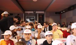 TRT Sinema Tırı Erbaa’da Çocuklarla Buluşmaya Devam Ediyor