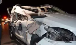 Hafif Ticari Araç ile Traktör Çarpıştı: 1 Ölü, 4 Yaralı