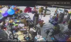 Freni Boşalan Vinç Dede ve Torunlarının Üzerine Araç Savruldu