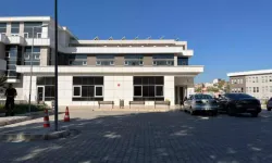 Eski Sevgilisini Tabancayla Öldürüp, 2 Kişiyi Yaraladıktan Sonra İntihar Etti