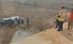 Direksiyon Eğitimi Faciası: Eşine Sürüş Öğreten Koca ile Eşi Yaralandı