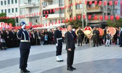 Atatürk, Ebediyete İntikalinin 87’nci Yıl Dönümünde Özlem ve Saygıyla Anıldı
