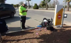 Otomobil ile Motosiklet Çarpıştı: 1 Kişi Ağır Yaralandı