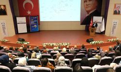 Tokat’ta “Doğu Türkistan” Söyleşisi Yoğun İlgi Gördü