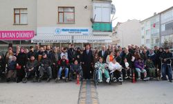 Tokat Valisi Köklü’den Engellilere Anlamlı Ziyaret