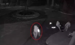 Mezarlıkta Saygısızlık: Gençlerden Havuzdaki Dubaya Müdahale