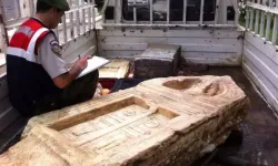 Kamyonette Tarihi Eserler Ele Geçirildi: 3 Gözaltı