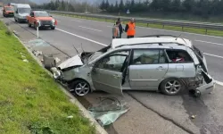 Takla Atan Otomobilde 2 Kişi Yaralandı