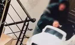 Bisiklet ve Akülü Araba Hırsızları Kamerada Yakalandı