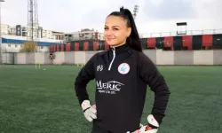 Vangücü Kadın Futbol Takımı'nın Kalesi Erbaalı Şeymanur’a Emanet