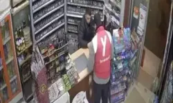 Kurye Düşürdüğü Parayı Sosyal Medya Sayesinde Geri Aldı