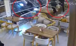 Otomobil Kafeye Girdi: Yaralanan Yok