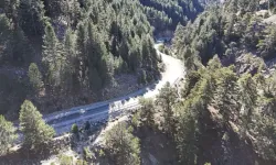 Trafikte Güvenlik Yatırımı: 84 Bin Metre Bariyer Tamamlandı