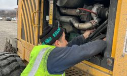 Tokat İl Özel İdaresi Ekipleri Soğuğa Aldırmadan Görev Başında