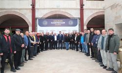 Tokat Valisi Abdullah Köklü, Çalışan Gazeteciler Günü’nde Basın Mensuplarıyla Bir Araya Geldi