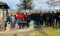 İş İnsanı Galip Şanlı Erbaaspor’un Yanında Olmaya Devam Ediyor: Park Vadi’de Sucuk Ekmek Keyfi!