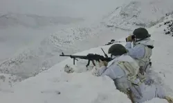 Mehmetçik Kar Kış Demeden Görevde