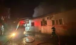 Çeltikçi’de Gece Yangını: Bir Ev Küle Döndü