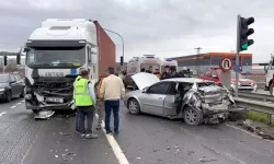 Çerkezköy’de TIR Otomobile Çarptı: 3 Yaralı