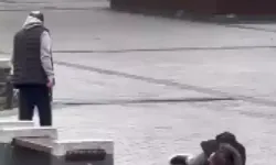 Fatih’te Mısır Çarşısı Girişinde Silahlı Saldırı: 1 Yaralı