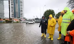 Yüreğir Belediyesi Sağanak Yağışa Karşı Teyakkuzda