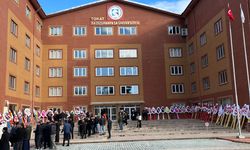 Erbaa’da 2 Bin 500 Esnaf Oy Verme İşlemine Başladı!