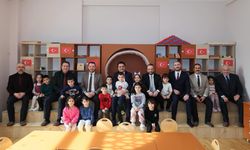 Vali Köklü, Güneşli Çocuk Akademisi’ni Ziyaret Ederek Miniklerle Buluştu