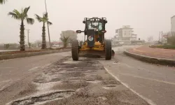 Kepez’de Yağış Sonrası Yollara Hızlı Müdahale