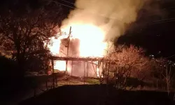 Bağ Evi Yangında Kullanılamaz Hale Geldi